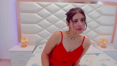 Sweetie Mia online show from 18, 1, 2025