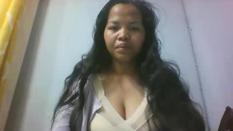 Snapshot of miarii chatting on 2, 10, 2025 miarii online show from 2, 10, 2025