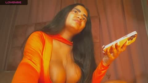 miasaandovaal 22 online show from 11, 5, 2026