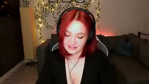 Snapshot of miaselene_ chatting on 18, 6, 2026 Mia Selene online show from 18, 6, 2026
