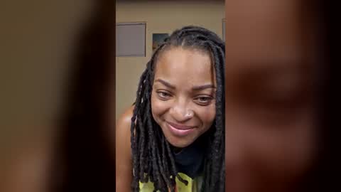 miasmiles21 online show from 24, 6, 2026