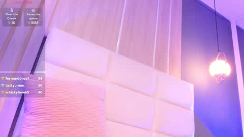 Mia online show from 12, 3, 2025