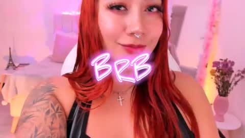 Snapshot of miathaylor chatting on 2, 5, 2026 Mia Thaylor online show from 2, 5, 2026