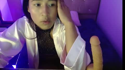 miathonsom online show from 15, 4, 2026