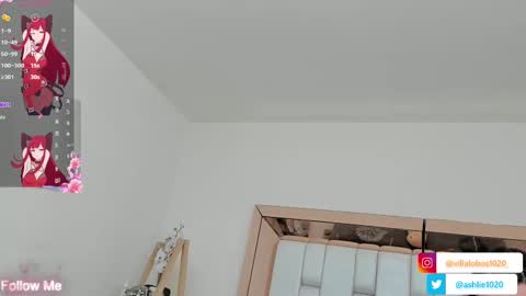 Snapshot of miavillalobos_ chatting on 4, 3, 2025 Mia Villalobos online show from 4, 3, 2025