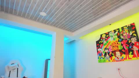 Mia Villalobos online show from 28, 11, 2025