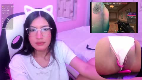 Snapshot of miavoss_ chatting on 25, 1, 2025 mia online show from 25, 1, 2025