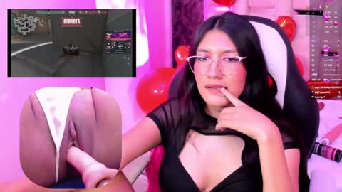 Snapshot of miavoss_ chatting on 6, 2, 2025 mia online show from 6, 2, 2025