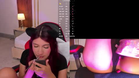 Snapshot of miavoss_ chatting on 23, 11, 2025 mia online show from 23, 11, 2025