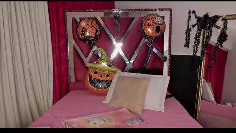 micaelahott_ online show from 19, 10, 2025