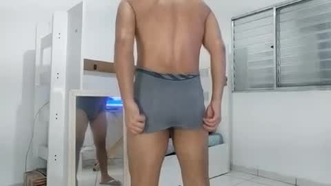 micarranox online show from 3, 10, 2025