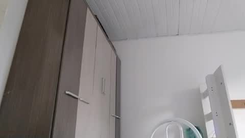 micarranox online show from 6, 10, 2025