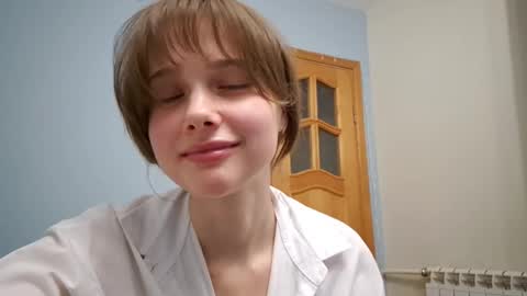 Snapshot of micasulejmanovski chatting on 1, 10, 2025 Luna online show from 1, 10, 2025