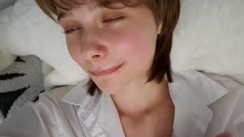 Snapshot of micasulejmanovski chatting on 16, 10, 2025 Luna online show from 16, 10, 2025