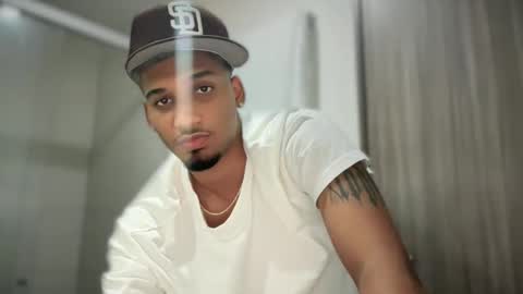 Angel online show from 28, 2, 2025