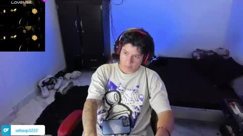 Snapshot of michael_kendall0 chatting on 14, 1, 2025 michael independent model online show from 14, 1, 2025