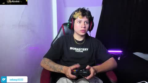 Snapshot of michael_kendall0 chatting on 11, 10, 2025 michael independent model online show from 11, 10, 2025