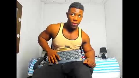 Snapshot of michael_smitht chatting on 5, 11, 2025 Michael online show from 5, 11, 2025