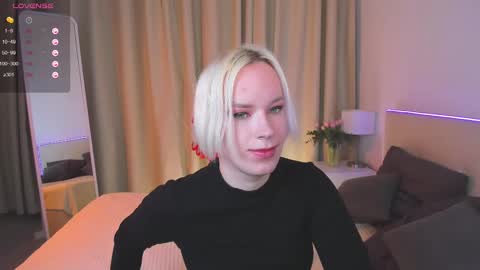 Snapshot of michael_swan chatting on 16, 2, 2025 Michel online show from 16, 2, 2025