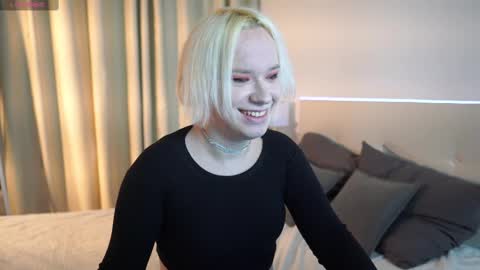 Snapshot of michael_swan chatting on 5, 3, 2025 Michel online show from 5, 3, 2025