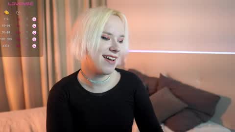 Snapshot of michael_swan chatting on 5, 3, 2025 Michel online show from 5, 3, 2025