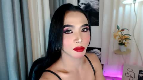 michaelagoddess online show from 21, 4, 2026