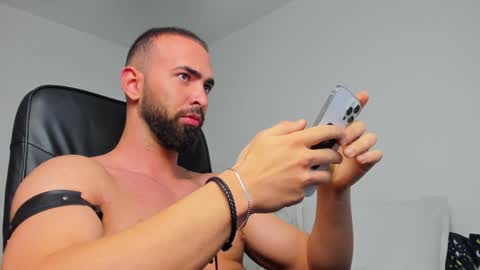 MichaelEvansx online show from 16, 12, 2024