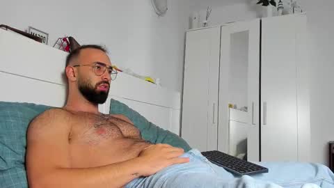 MichaelEvansx online show from 22, 9, 2025