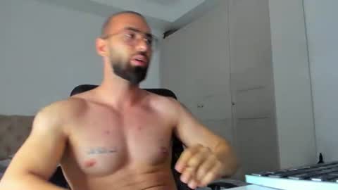 MichaelEvansx online show from 18, 6, 2026
