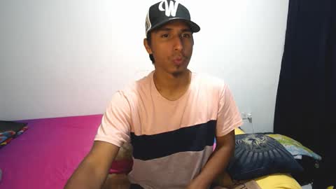 Snapshot of michaelhotbbc chatting on 20, 11, 2025 Michael online show from 20, 11, 2025