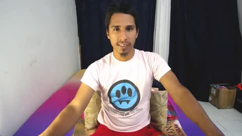 Snapshot of michaelhotbbc chatting on 1, 12, 2025 Michael online show from 1, 12, 2025