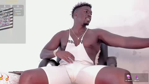 Snapshot of michaell_james chatting on 28, 1, 2025 Michaell online show from 28, 1, 2025