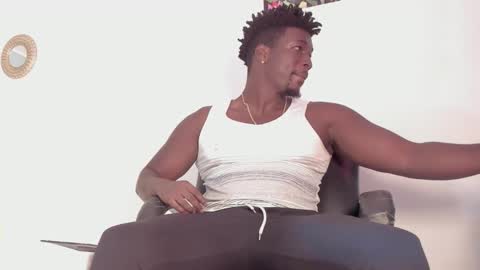 Snapshot of michaell_james chatting on 21, 9, 2025 Michaell online show from 21, 9, 2025