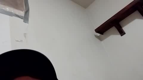 Snapshot of michalelambert2 chatting on 27, 10, 2025 michalelambert2 online show from 27, 10, 2025