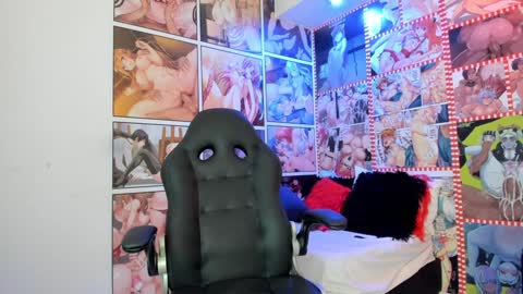 Snapshot of michel_lopez18 chatting on 5, 2, 2025 michel_lopez18 online show from 5, 2, 2025