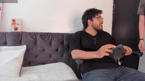 Snapshot of michelandchris chatting on 14, 12, 2025 MichelandChris online show from 14, 12, 2025