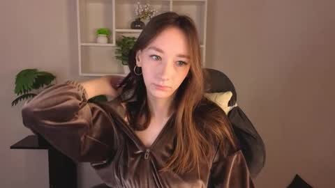 Michelle online show from 11, 4, 2026