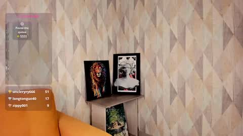 Snapshot of michelle_blond chatting on 7, 3, 2025 michelle_blond online show from 7, 3, 2025