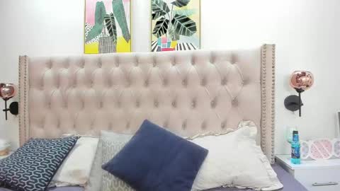 Snapshot of michelle_bran chatting on 6, 3, 2025 michelle bran online show from 6, 3, 2025