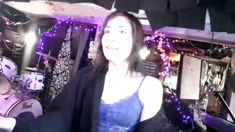 Snapshot of michelle_flowers chatting on 29, 11, 2025 michelle_flowers online show from 29, 11, 2025