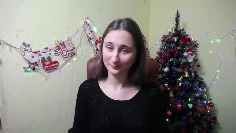 Snapshot of michellee11 chatting on 20, 12, 2024 Michel online show from 20, 12, 2024