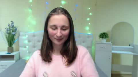 Snapshot of michellee11 chatting on 16, 1, 2025 Michel online show from 16, 1, 2025