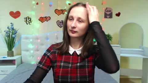 Snapshot of michellee11 chatting on 28, 2, 2025 Michel online show from 28, 2, 2025