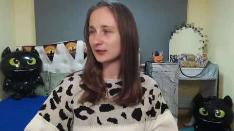 Snapshot of michellee11 chatting on 24, 10, 2025 Michel online show from 24, 10, 2025