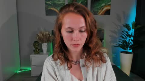 Snapshot of michelleortis chatting on 6, 12, 2024 MichelleOrtis online show from 6, 12, 2024