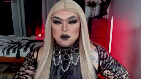 Snapshot of michellevixen921 chatting on 9, 9, 2025 Michelle online show from 9, 9, 2025