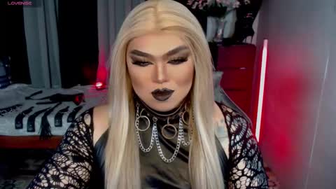 Snapshot of michellevixen921 chatting on 13, 9, 2025 Michelle online show from 13, 9, 2025