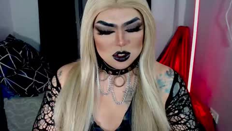 Snapshot of michellevixen921 chatting on 30, 11, 2025 Michelle online show from 30, 11, 2025