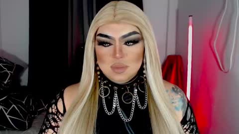 Snapshot of michellevixen921 chatting on 1, 12, 2025 Michelle online show from 1, 12, 2025