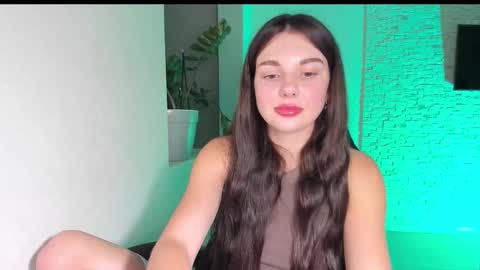 Michellee online show from 3, 10, 2025